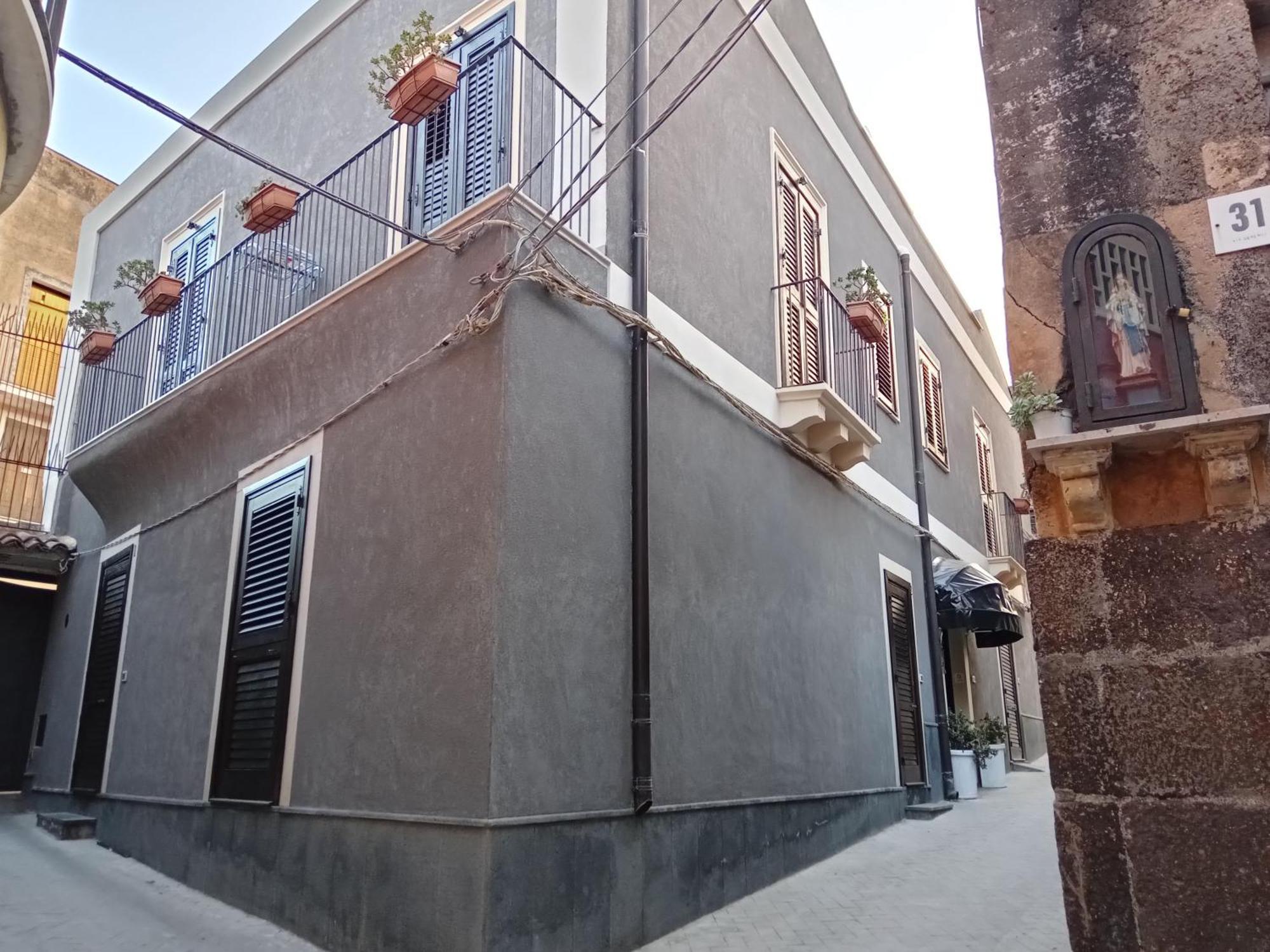 Narciso Boutique Apartment Acireale Exterior photo